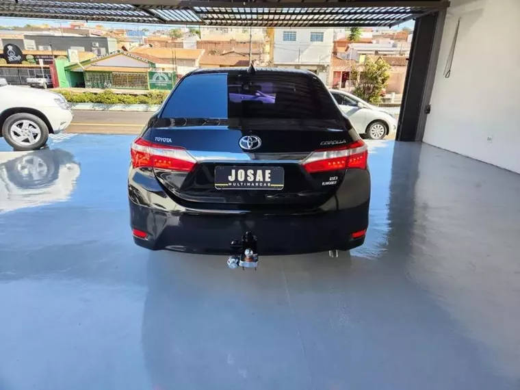 Toyota Corolla Preto 5