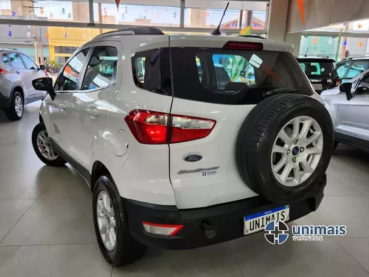 Ford Ecosport Branco 1