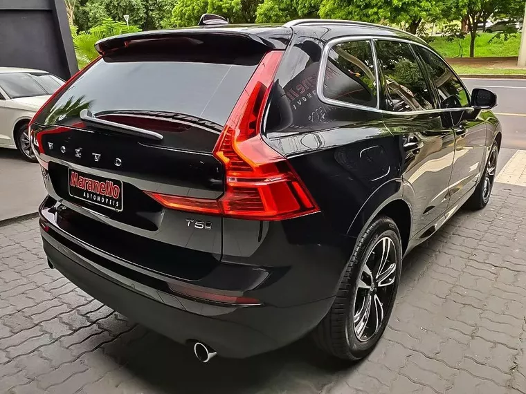 Volvo XC60 Preto 6