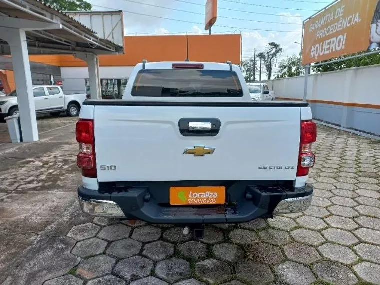 Chevrolet S10 Branco 10