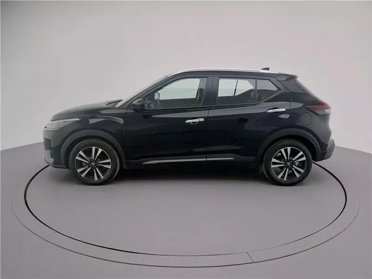 Nissan Kicks Preto 13