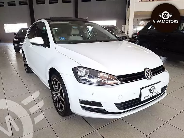 Volkswagen Golf Branco 1