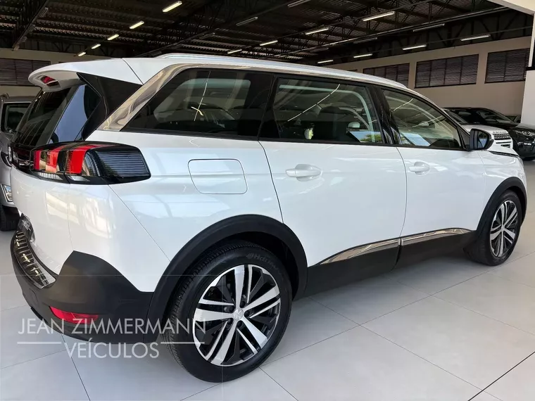 Peugeot 5008 Branco 16