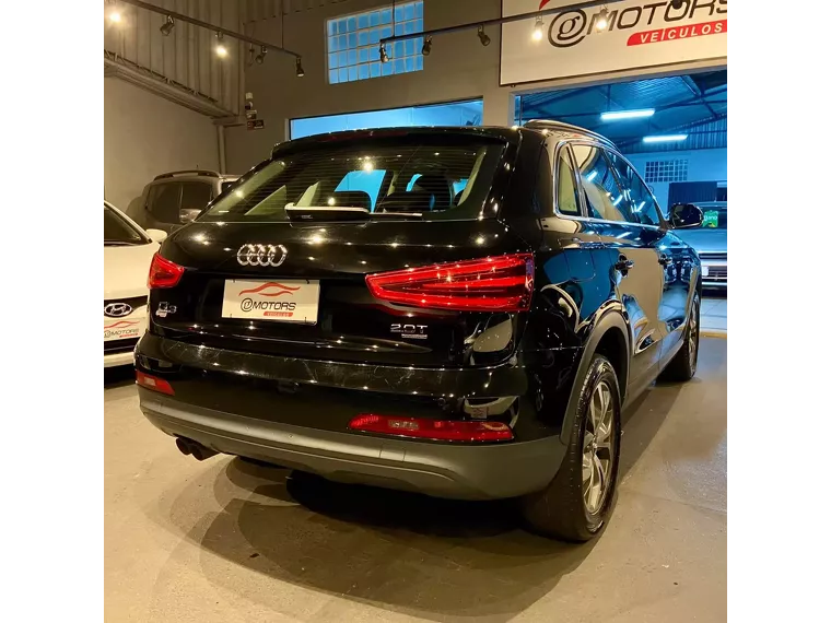 Audi Q3 Preto 8