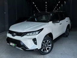 Toyota Hilux SW4