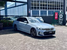 BMW 320i