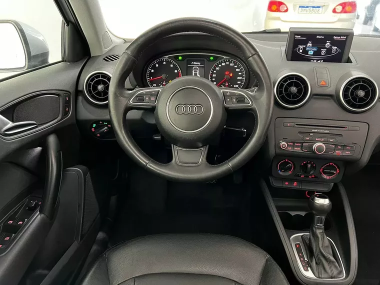 Audi A1 Prata 20