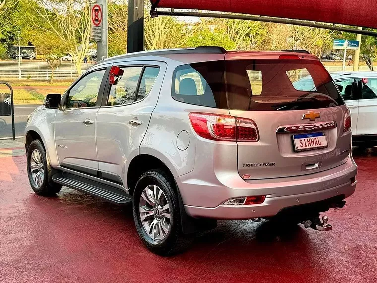 Chevrolet Trailblazer Prata 14