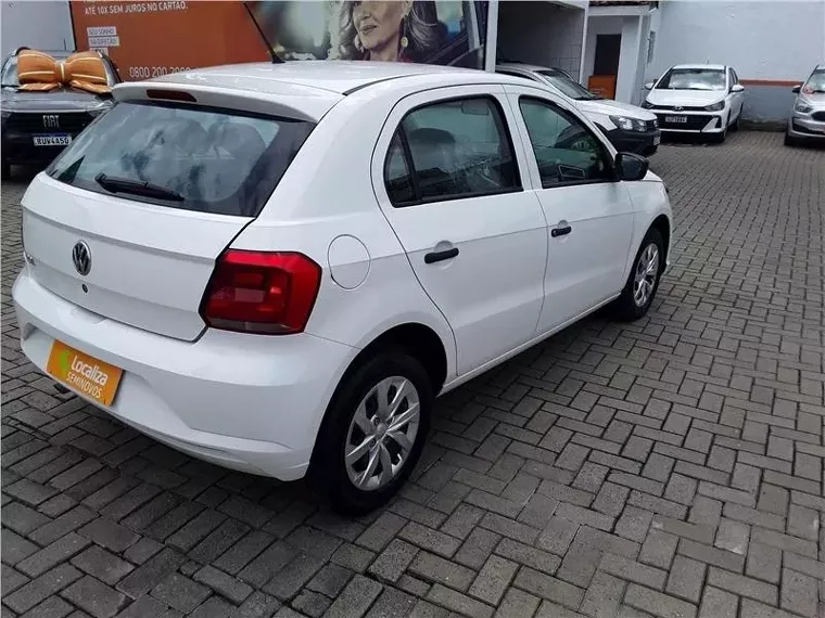 Volkswagen Gol Branco 5