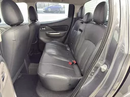 Mitsubishi L200 Triton