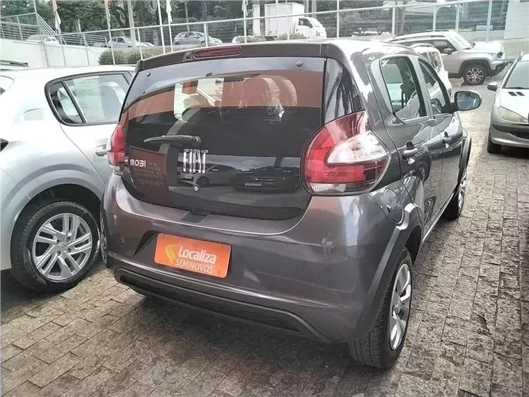 Fiat Mobi Prata 1