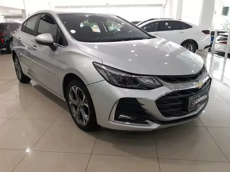 Chevrolet Cruze Prata 16