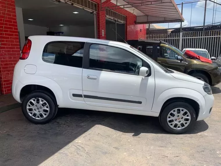 Fiat Uno Branco 7