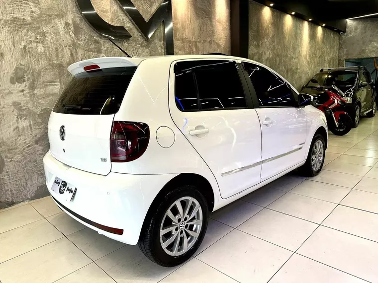 Volkswagen Fox Branco 9