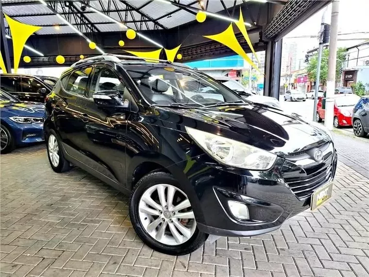 Hyundai IX35 Preto 13