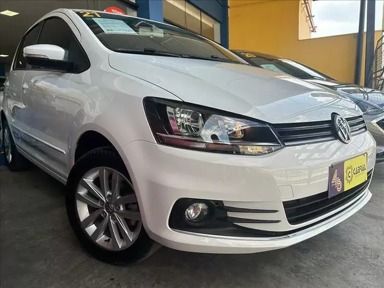 Volkswagen Fox Branco 1