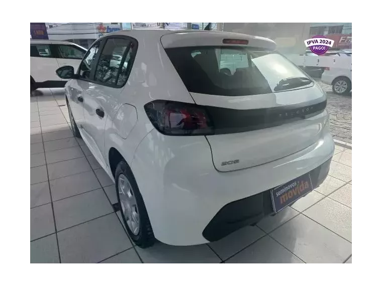 Peugeot 208 Branco 6