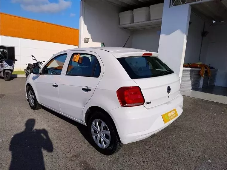 Volkswagen Gol Branco 4