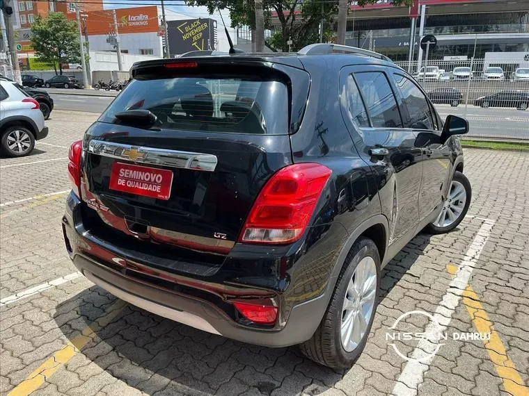 Chevrolet Tracker Preto 12