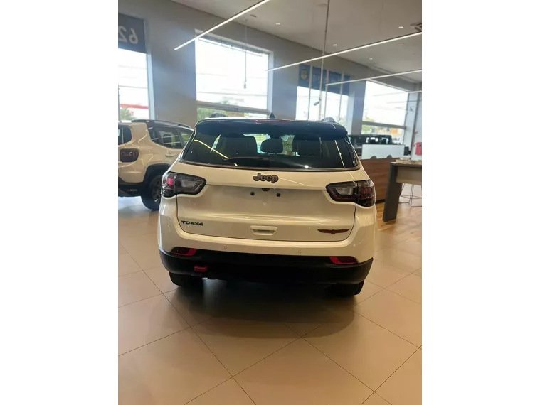 Jeep Compass Branco 6