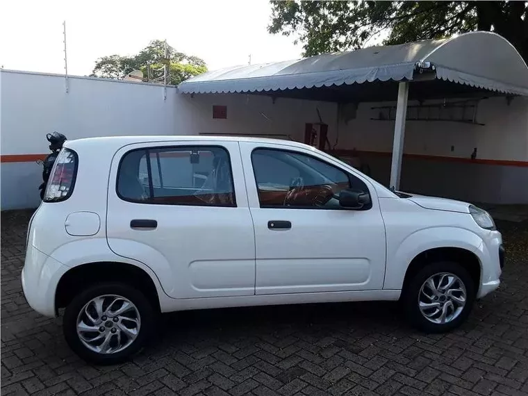 Fiat Uno Branco 9