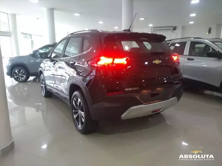 Chevrolet Tracker Preto 6