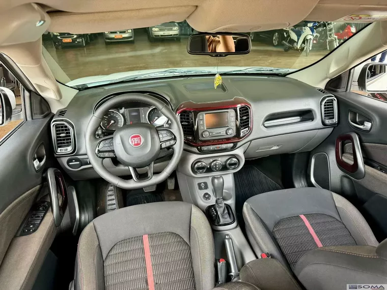 Fiat Toro Branco 10