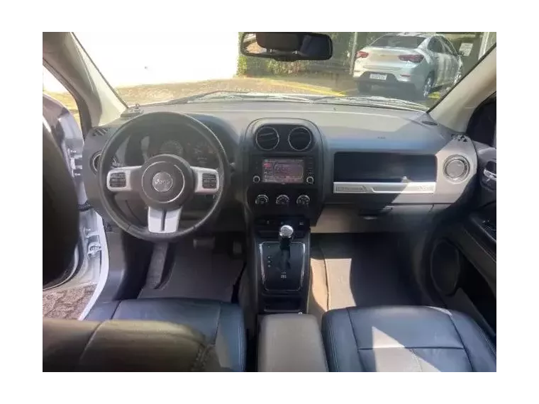 Jeep Compass Branco 9