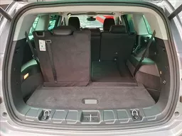 Jeep Commander