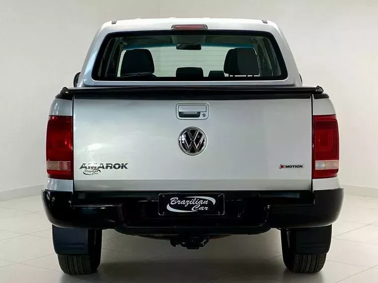 Volkswagen Amarok Prata 12