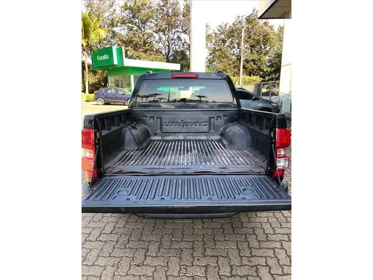 Chevrolet S10 Preto 7