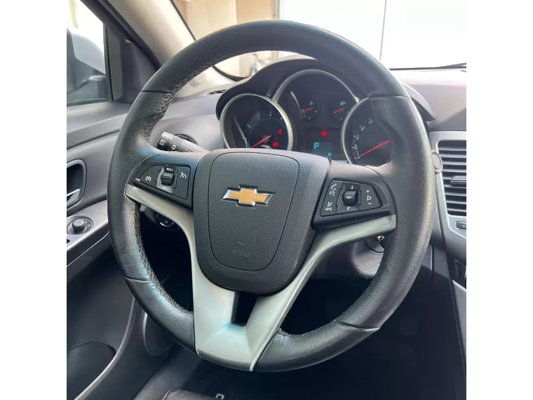 Chevrolet Cruze Prata 6