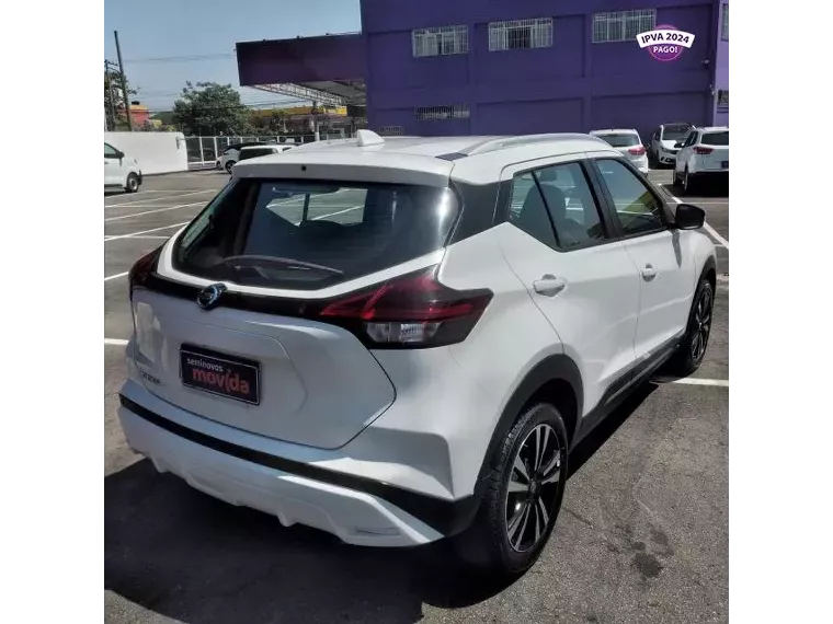 Nissan Kicks Branco 8