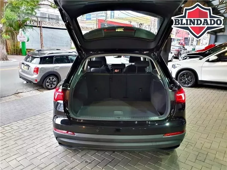 Audi Q3 Preto 1