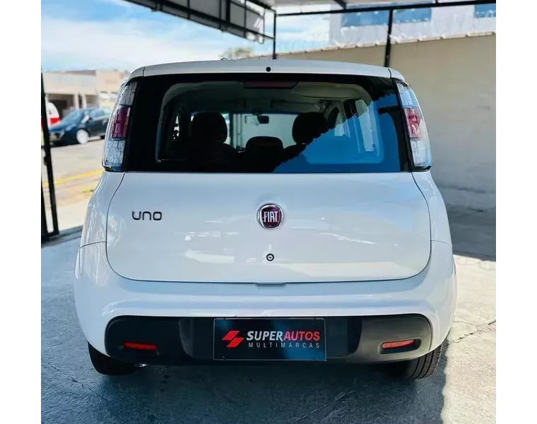 Fiat Uno Branco 2