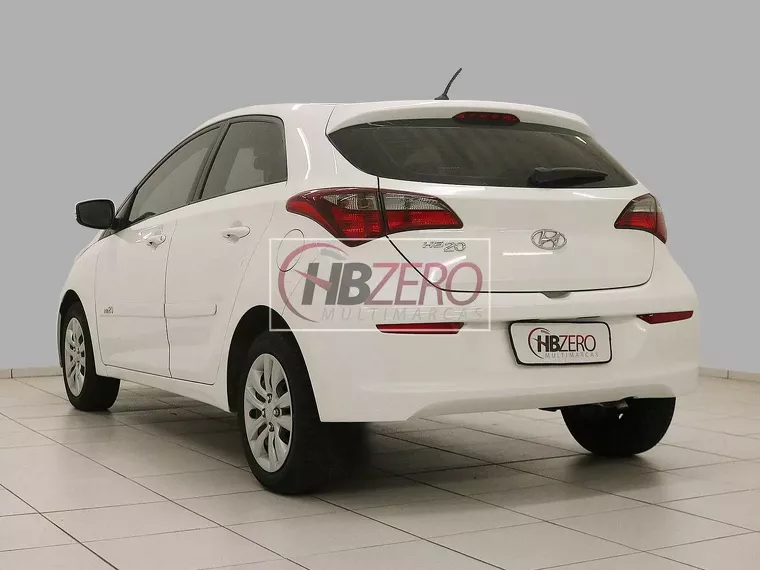 Hyundai HB20 Branco 3