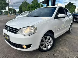 Volkswagen Polo Sedan