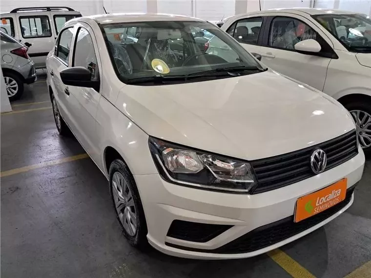 Volkswagen Voyage Branco 3