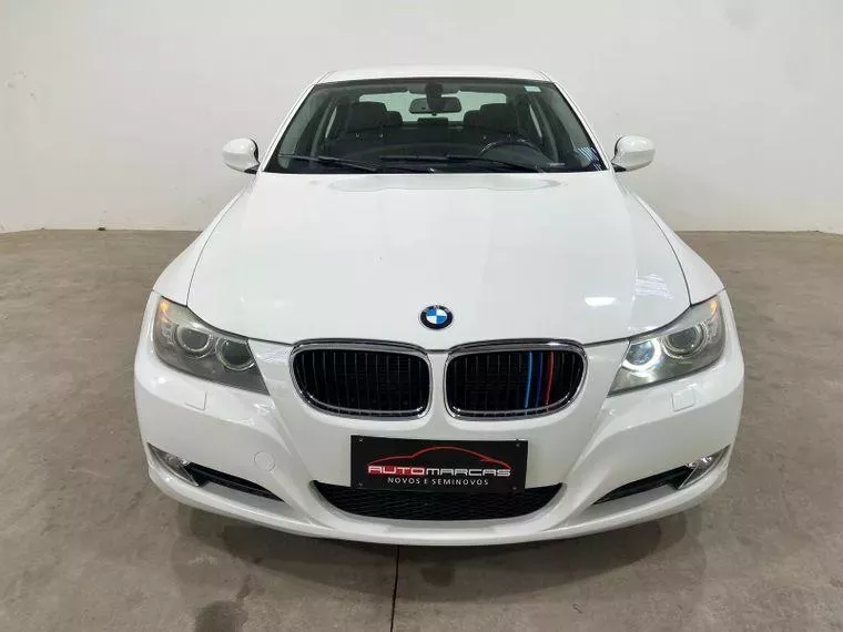 BMW 320i Branco 1