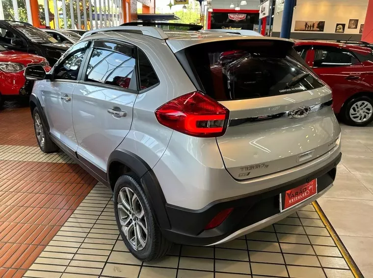 Chery Tiggo 2 Prata 1