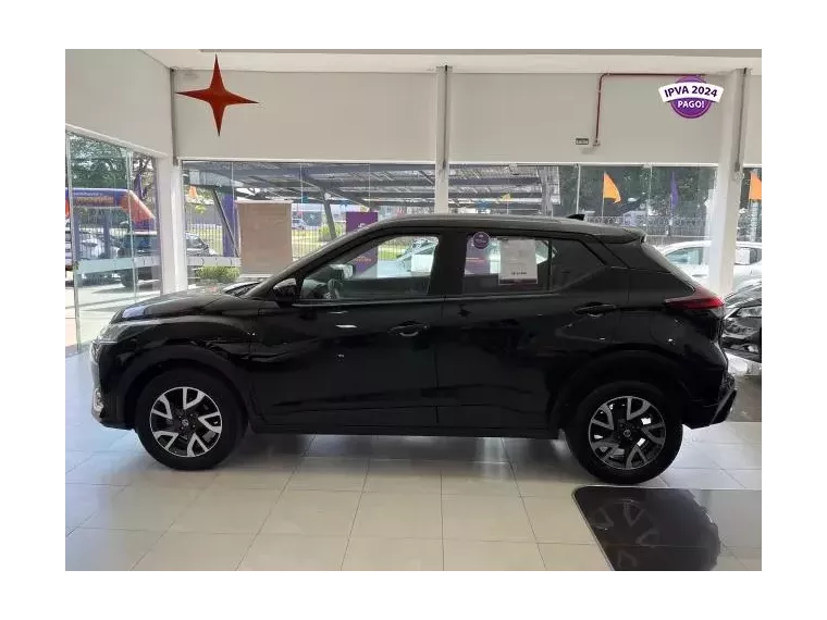 Nissan Kicks Preto 4