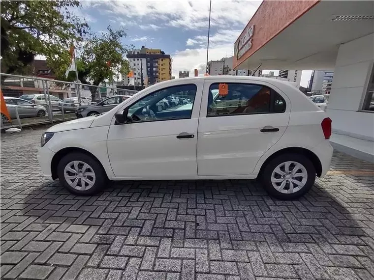 Volkswagen Gol Branco 6