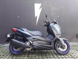 Xmax