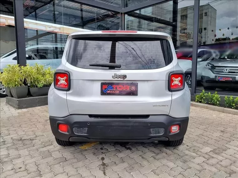 Jeep Renegade Prata 1