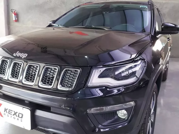 Jeep Compass Preto 11