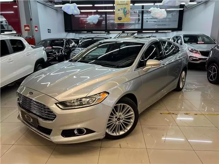 Ford Fusion Prata 1