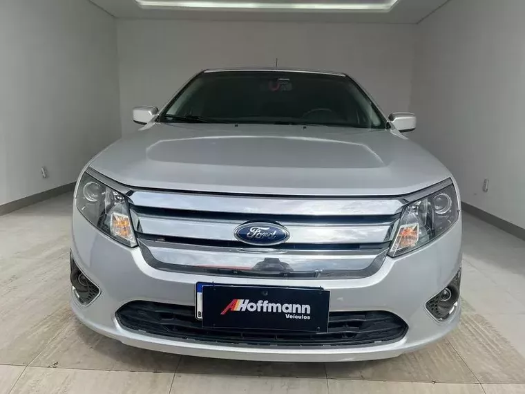 Ford Fusion Prata 4