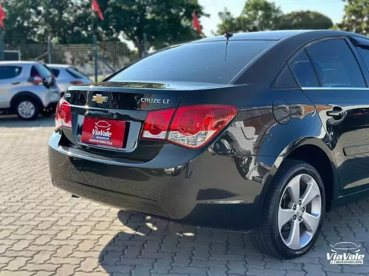 Chevrolet Cruze Preto 11