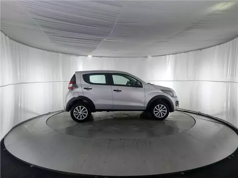 Fiat Mobi Prata 8