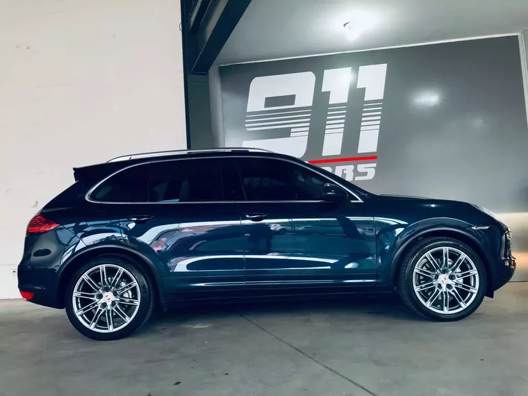 Porsche Cayenne Azul 10